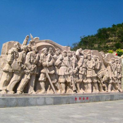 景區(qū)勝利會(huì)師八路軍石雕