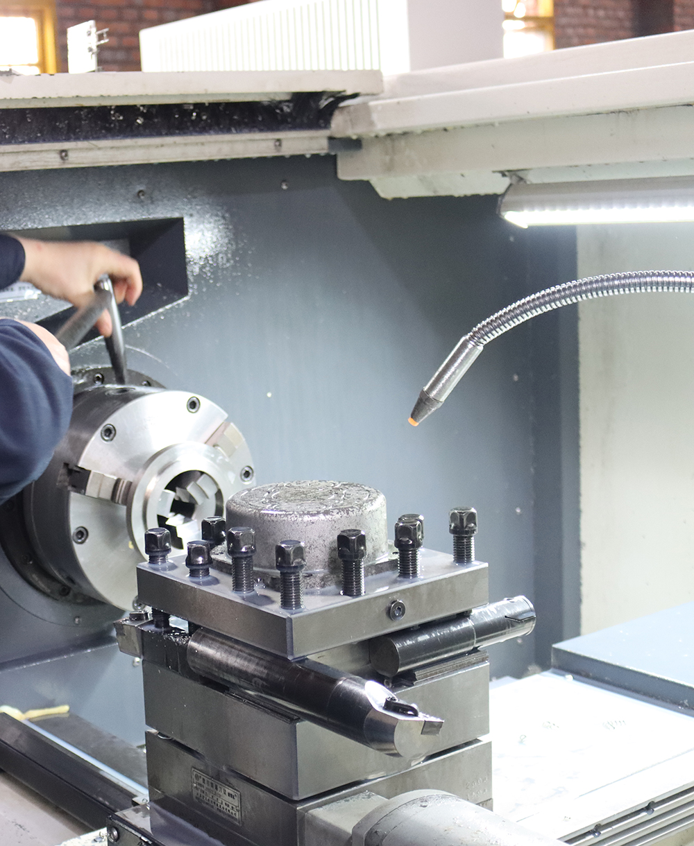 科爾沁左翼后如何檢查機(jī)械密封的軸彎曲度？