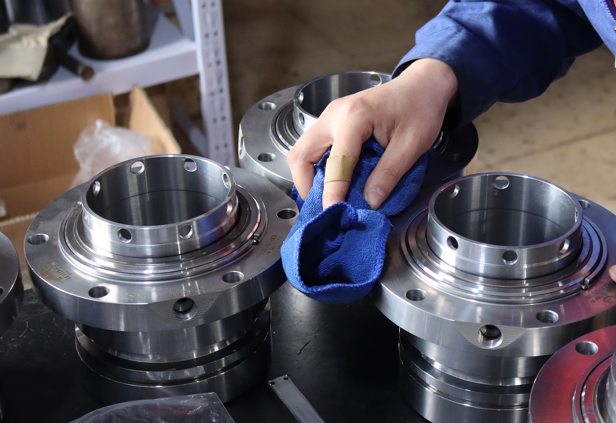 科爾沁左翼后釜用機械密封和泵用機械密封一樣嗎？